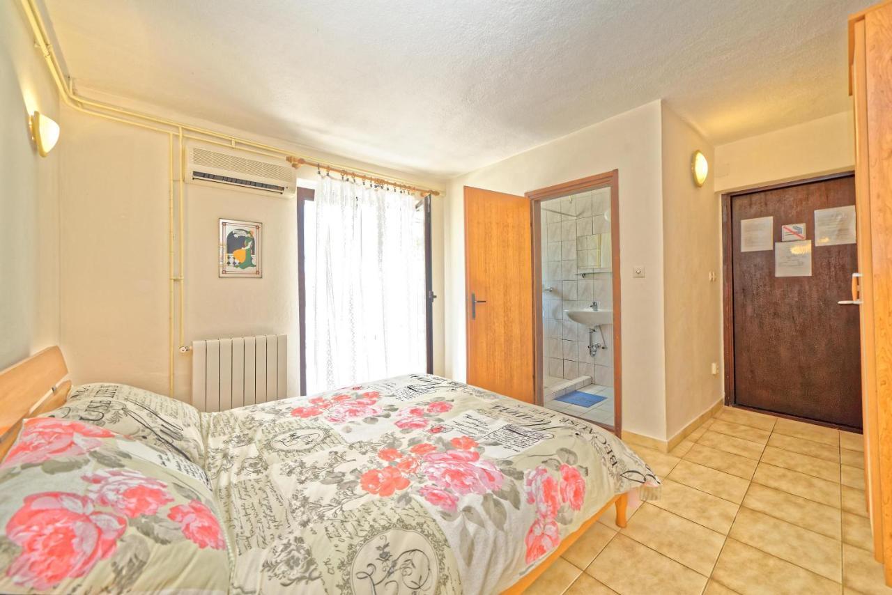 Guest House Jolanda ميدولين المظهر الخارجي الصورة