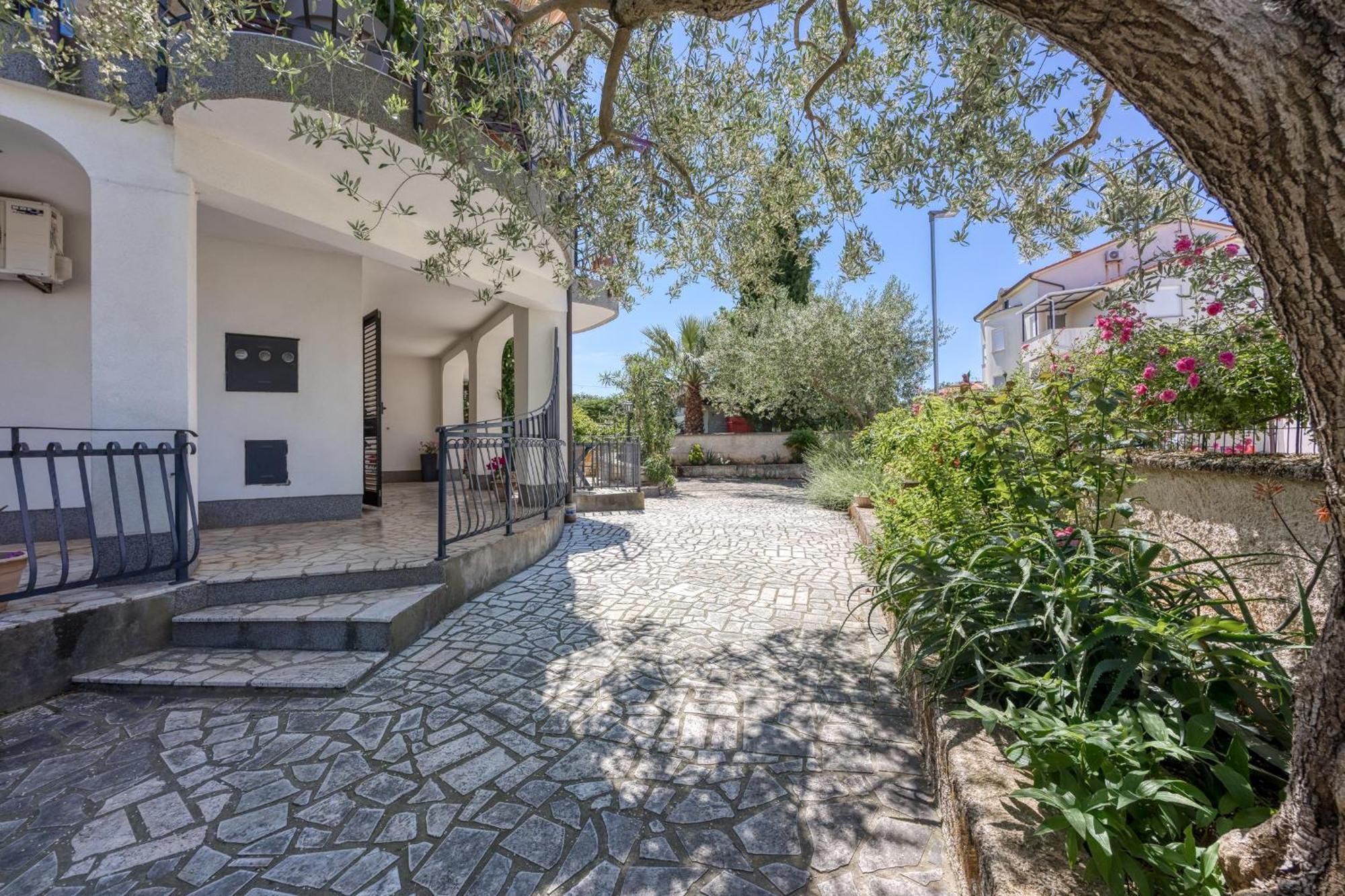 Guest House Jolanda ميدولين المظهر الخارجي الصورة