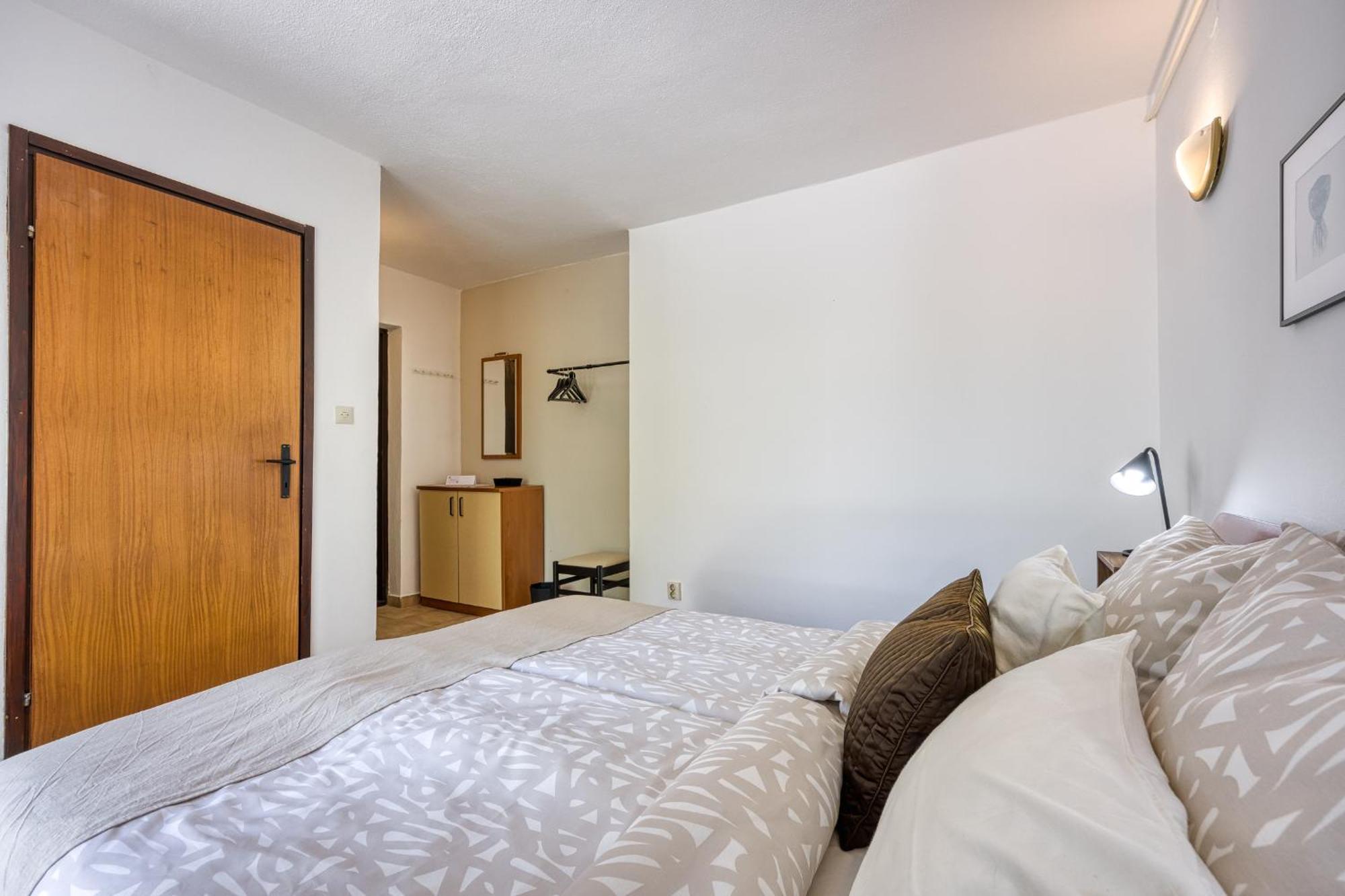 Guest House Jolanda ميدولين الغرفة الصورة