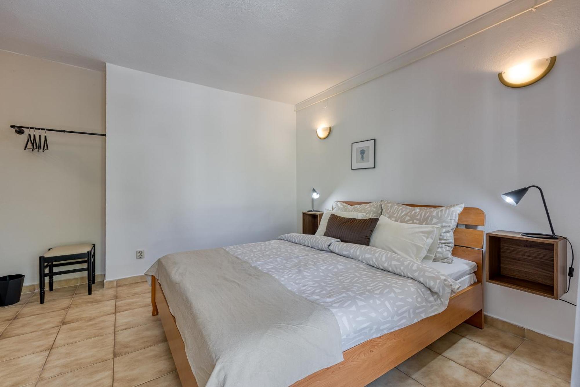 Guest House Jolanda ميدولين المظهر الخارجي الصورة