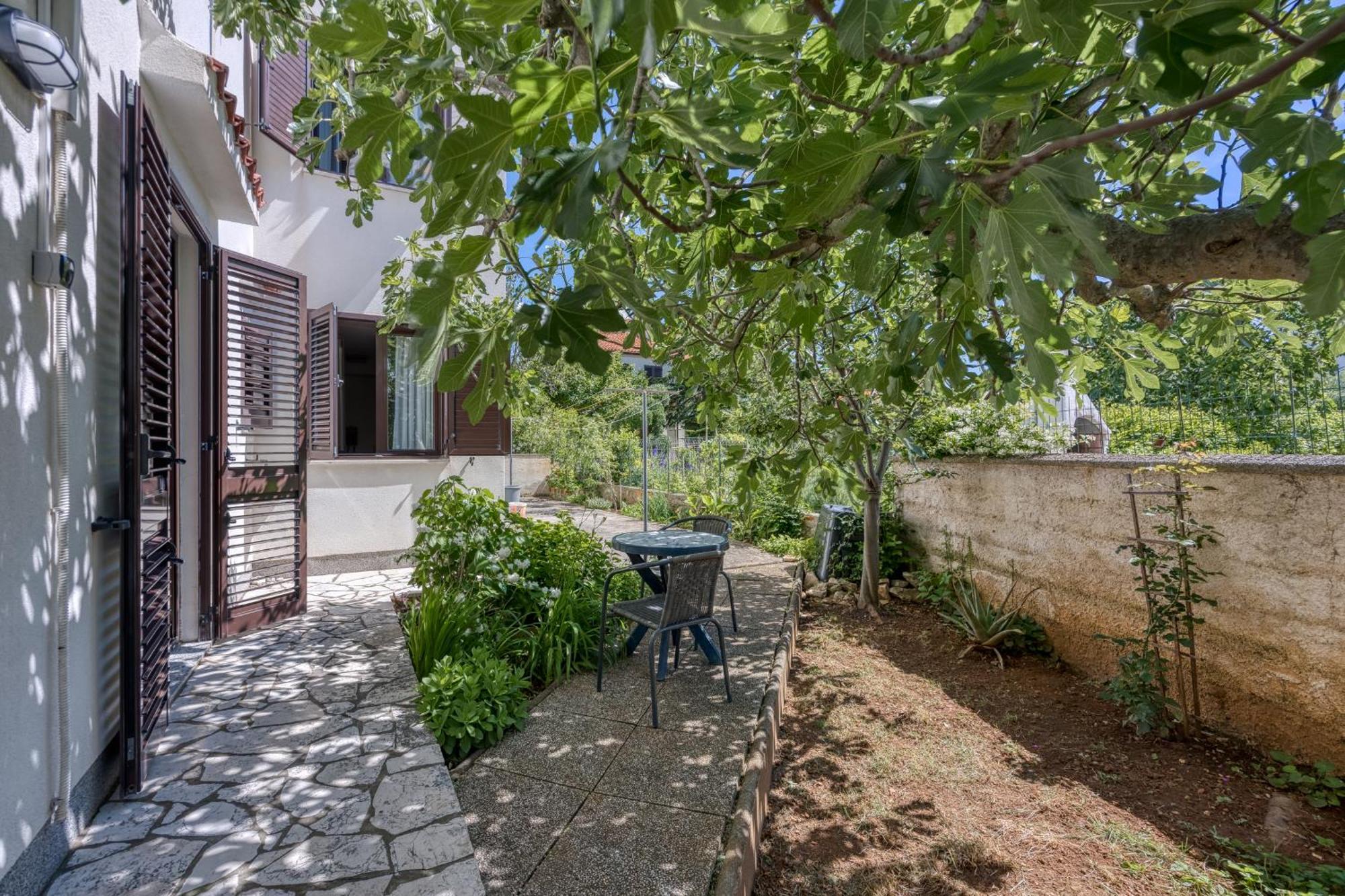 Guest House Jolanda ميدولين الغرفة الصورة