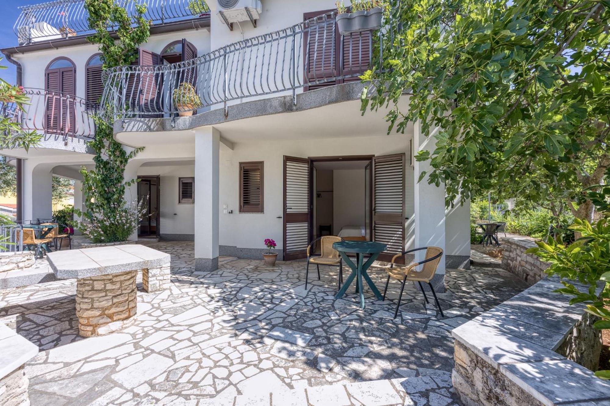 Guest House Jolanda ميدولين المظهر الخارجي الصورة